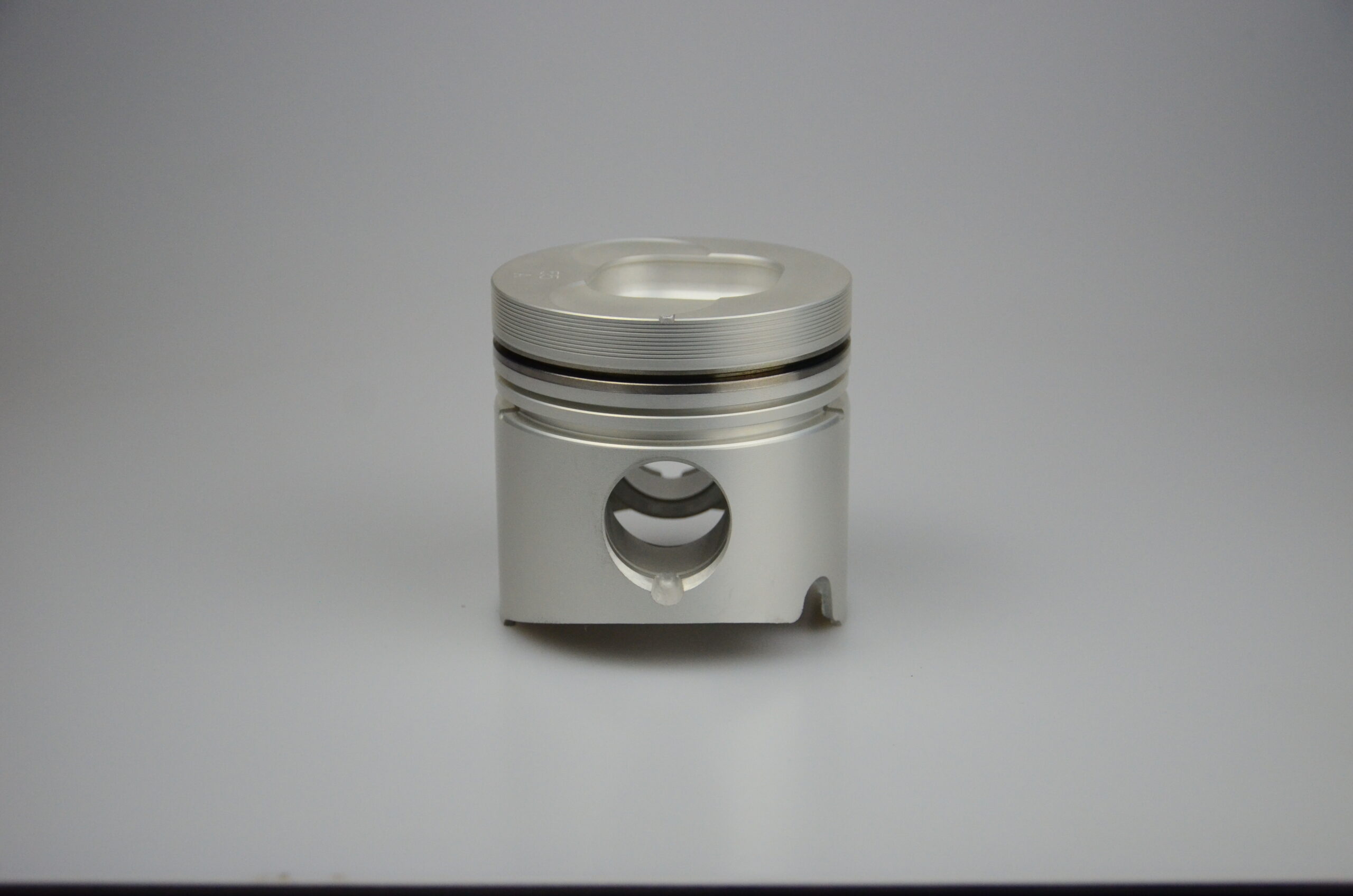 Piston set 4JB1 ordinary  8-94152-711-0 8-94152-711-1 8-94433-177-0 For Isuzu Dmax