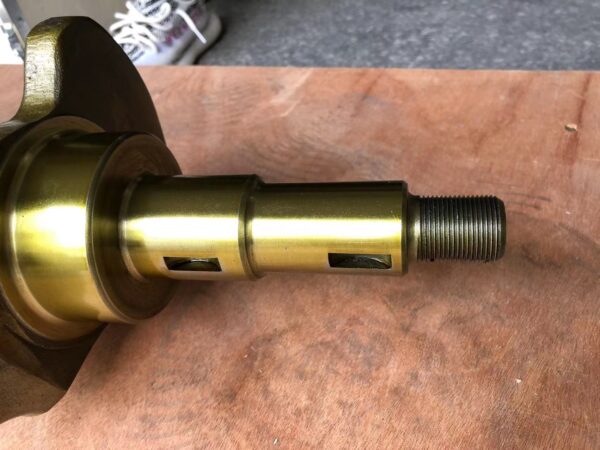 Crankshaft 4D33 MD187921 ME017152 ME018297 ME136680 for Mitsubishi Canter - Image 2