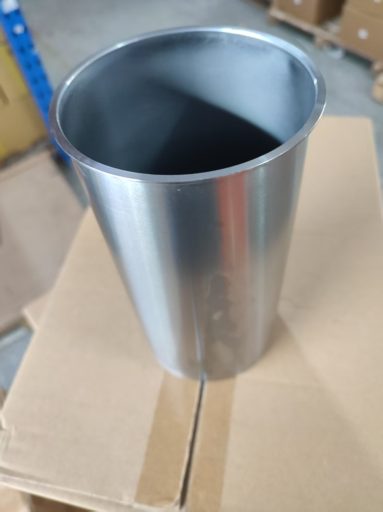 Cylinder liner chrome steel liner 6BG1 6BG1T 1-11261119-0 1-11261-382-1 1-11261-383-1 1-11261-384-1 1-11261-385-1 1-11261-389-1 sleeve for Isuzu