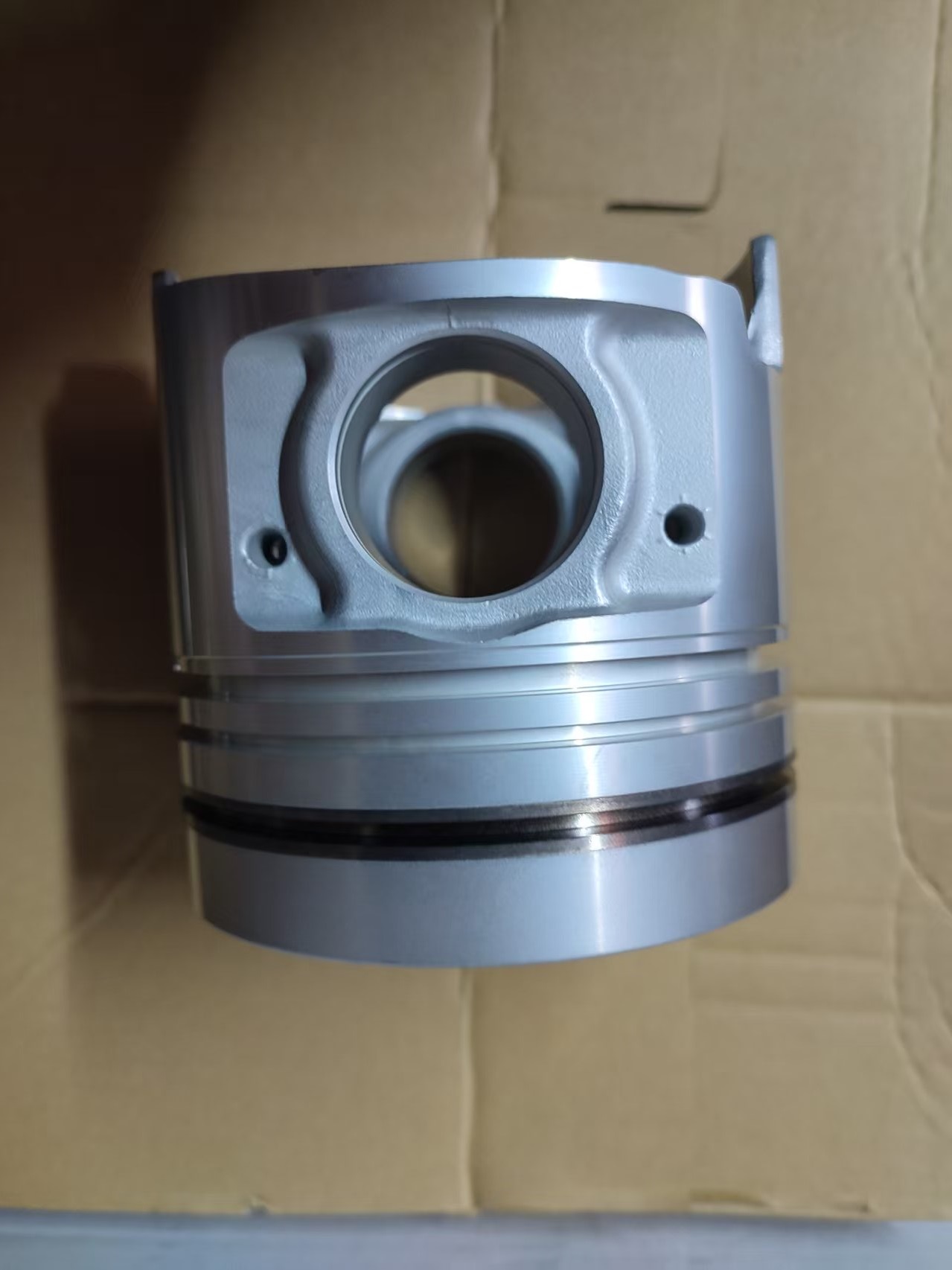 ME072062 Piston 6D16 with pin diesel for Mitsubishi Fuso