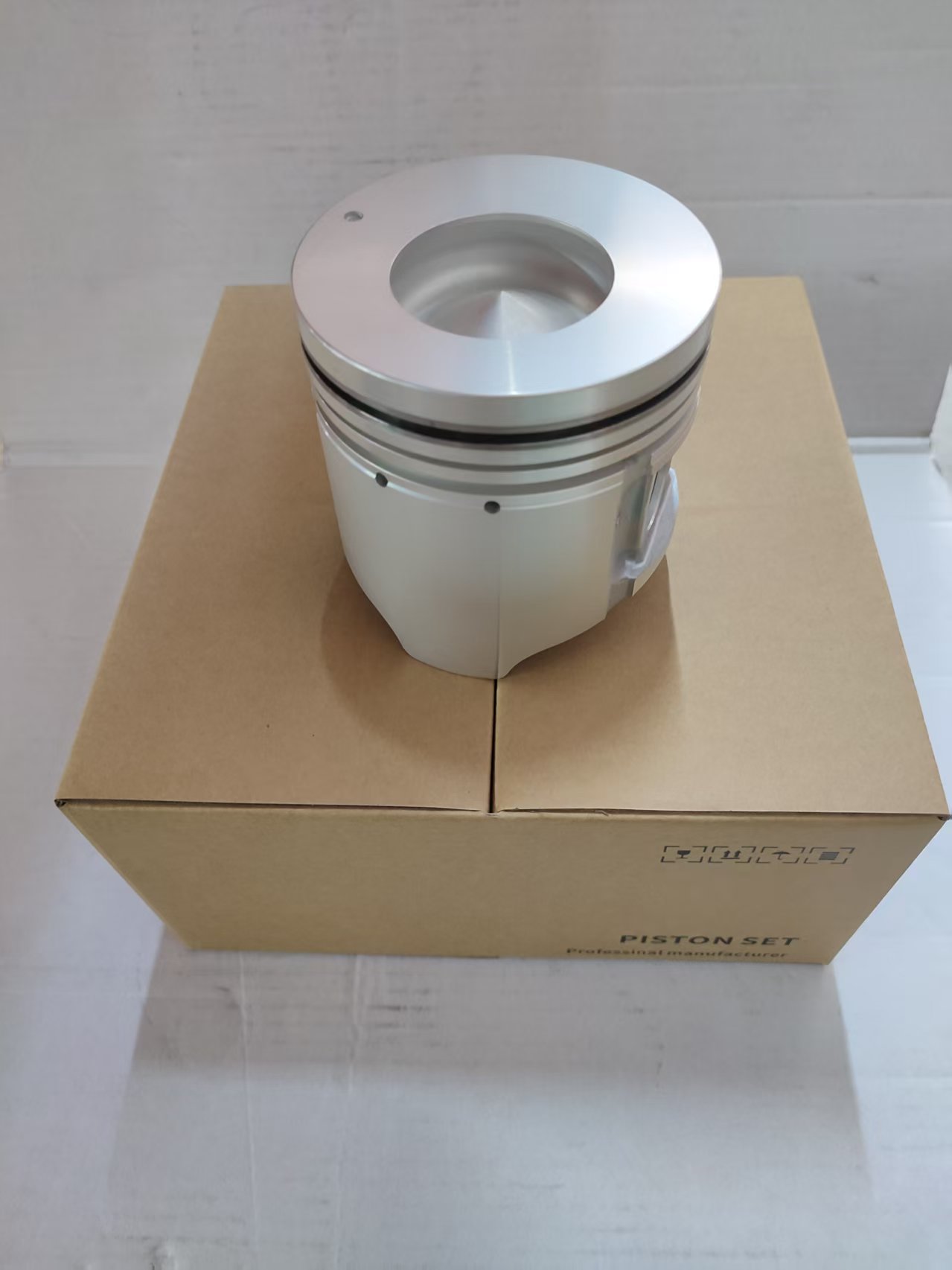 Piston with pin 4D35 4D35T 4D35 turbo  ME018825 for Mitsubishi - Image 4