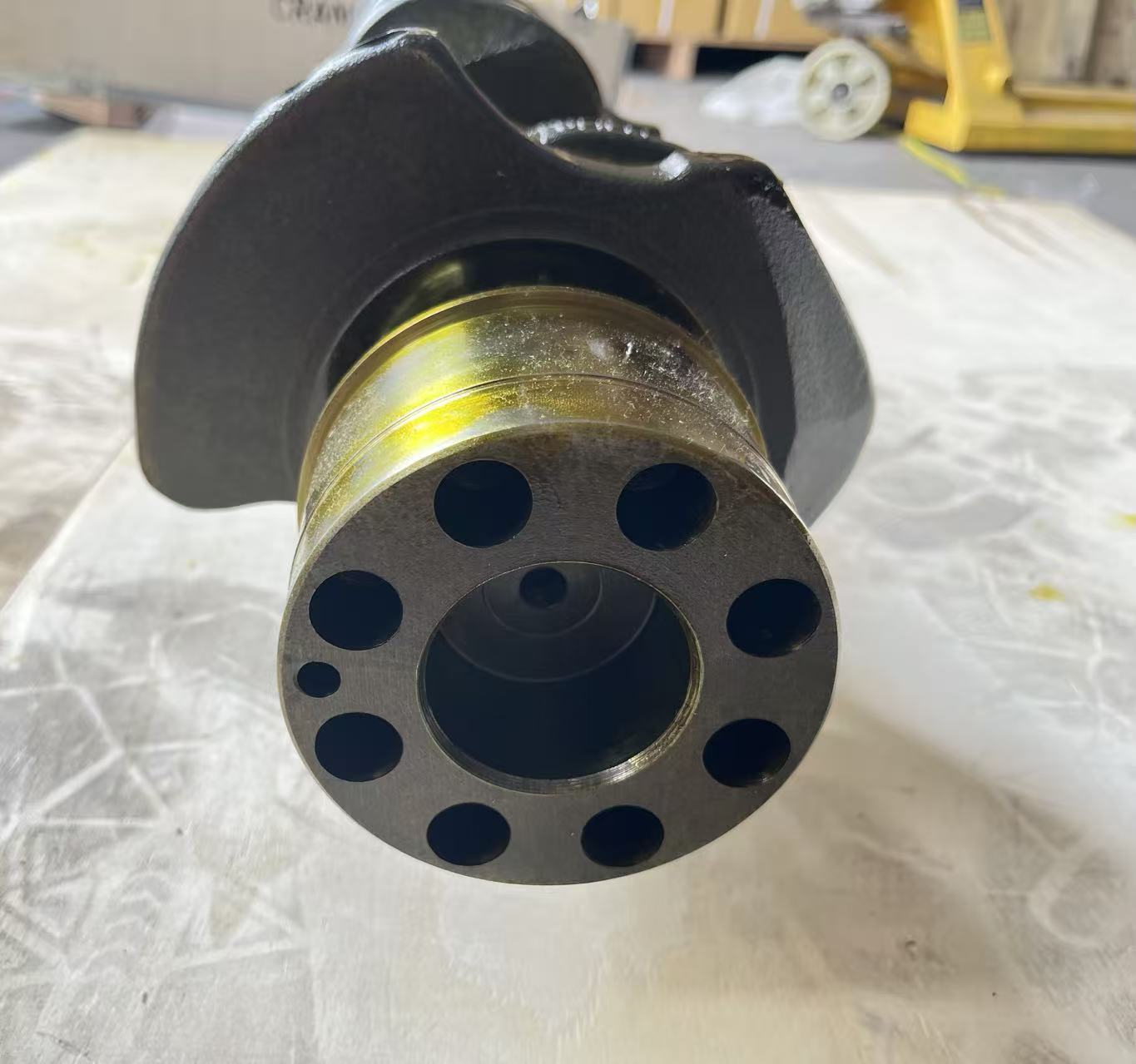 Crankshaft 6HH1 8976030030 8943932913 for Isuzu FSR - Image 2