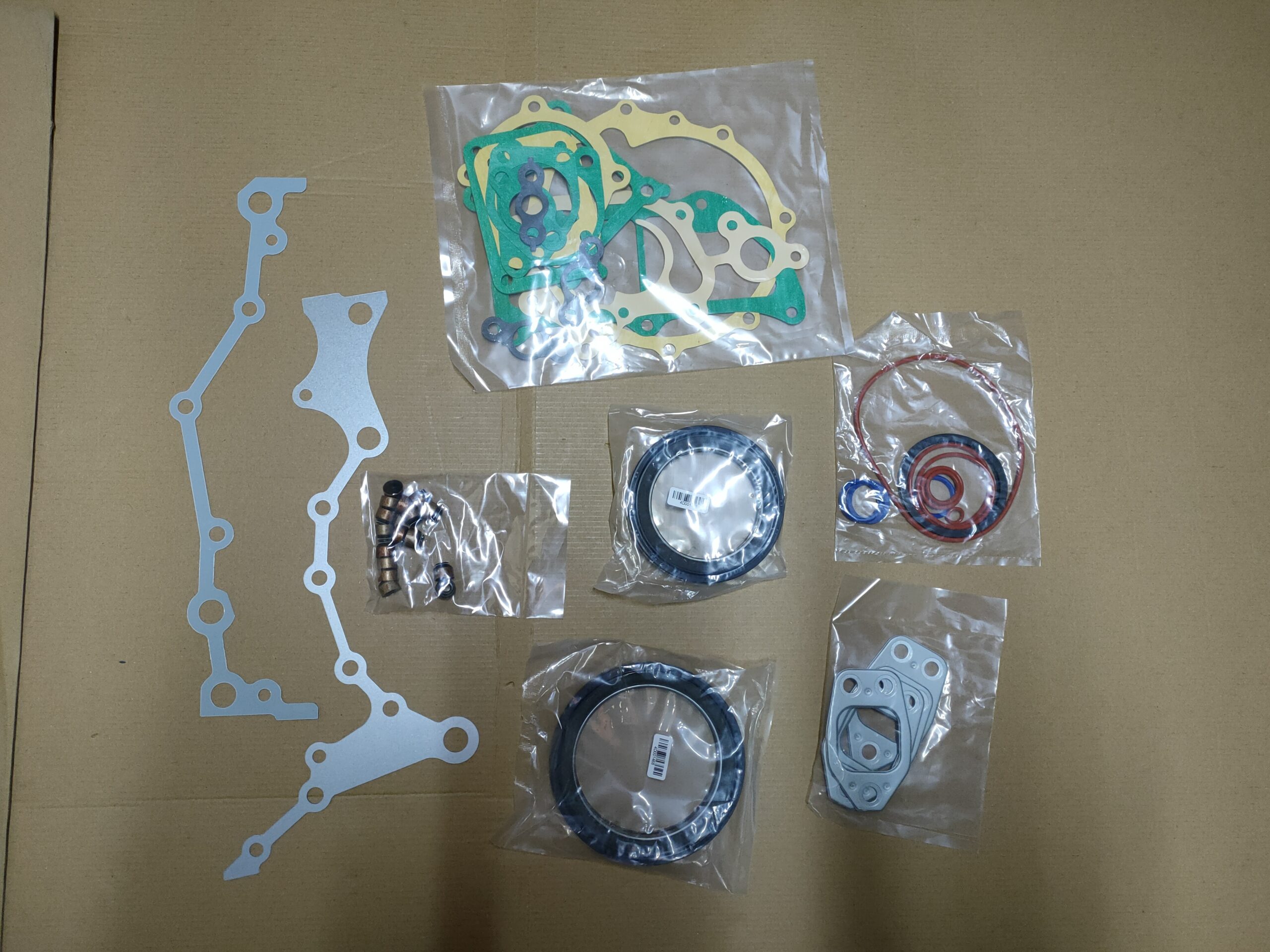 Complete gasket J05C S05D 04010-0689 040100689 Overhaul Kit for Hino SK200-8 SK250-8 SK260-8