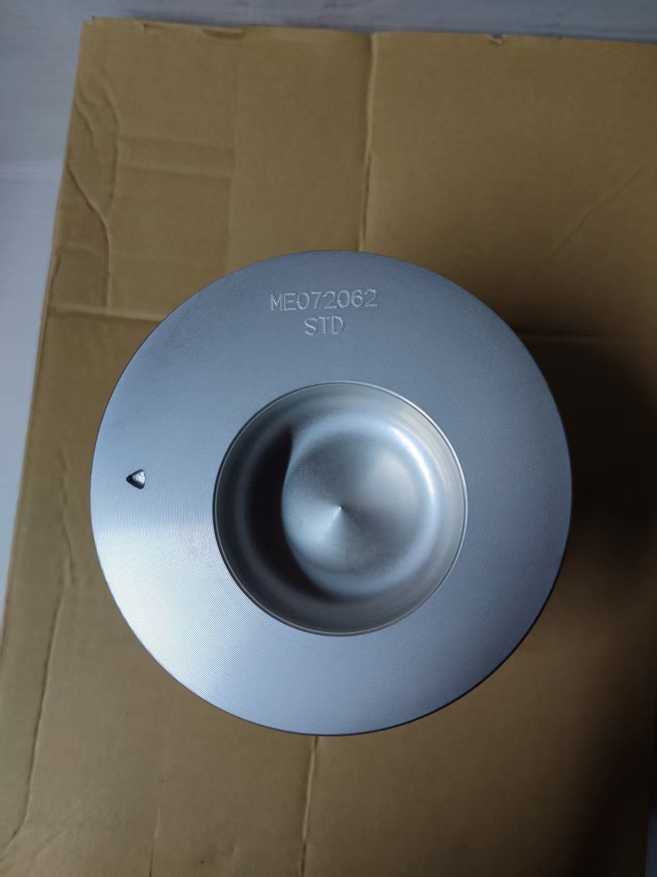 ME072062 Piston 6D16 with pin diesel for Mitsubishi Fuso - Image 2