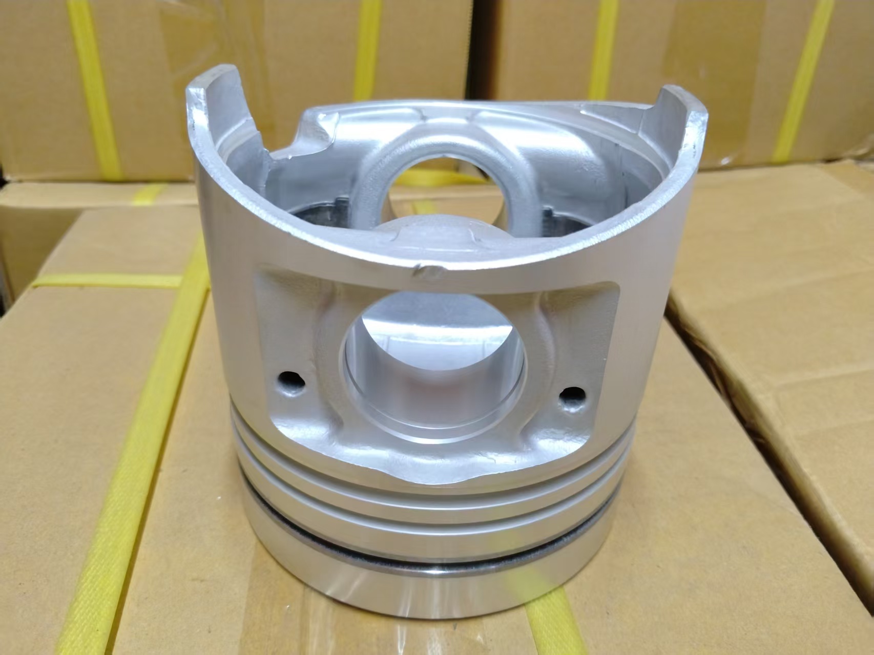 ME072062 Piston 6D16 with pin diesel for Mitsubishi Fuso