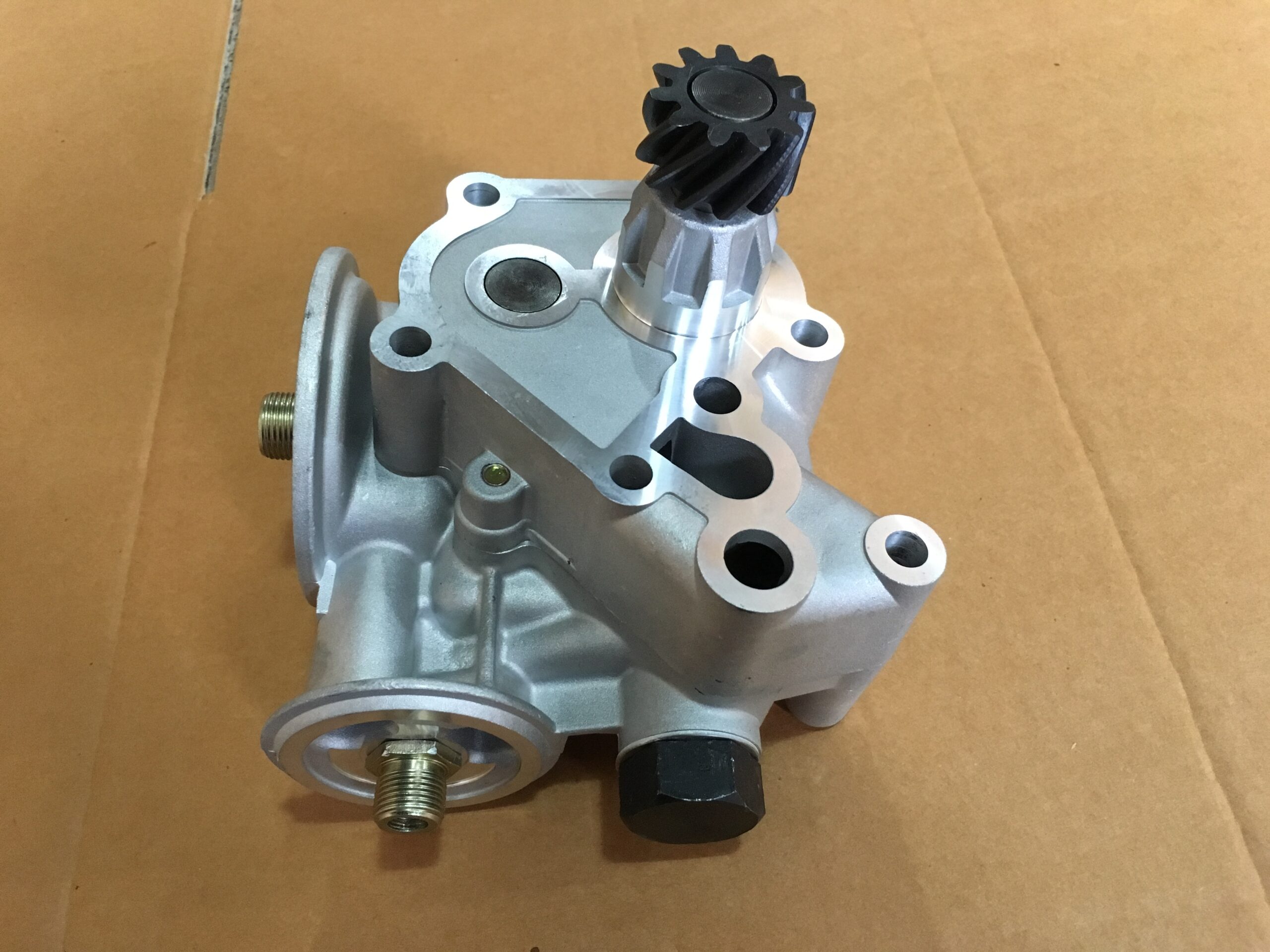 Oil pump 4D31 4D32 ME014603 ME014489 single filter for Mitsubishi Canter