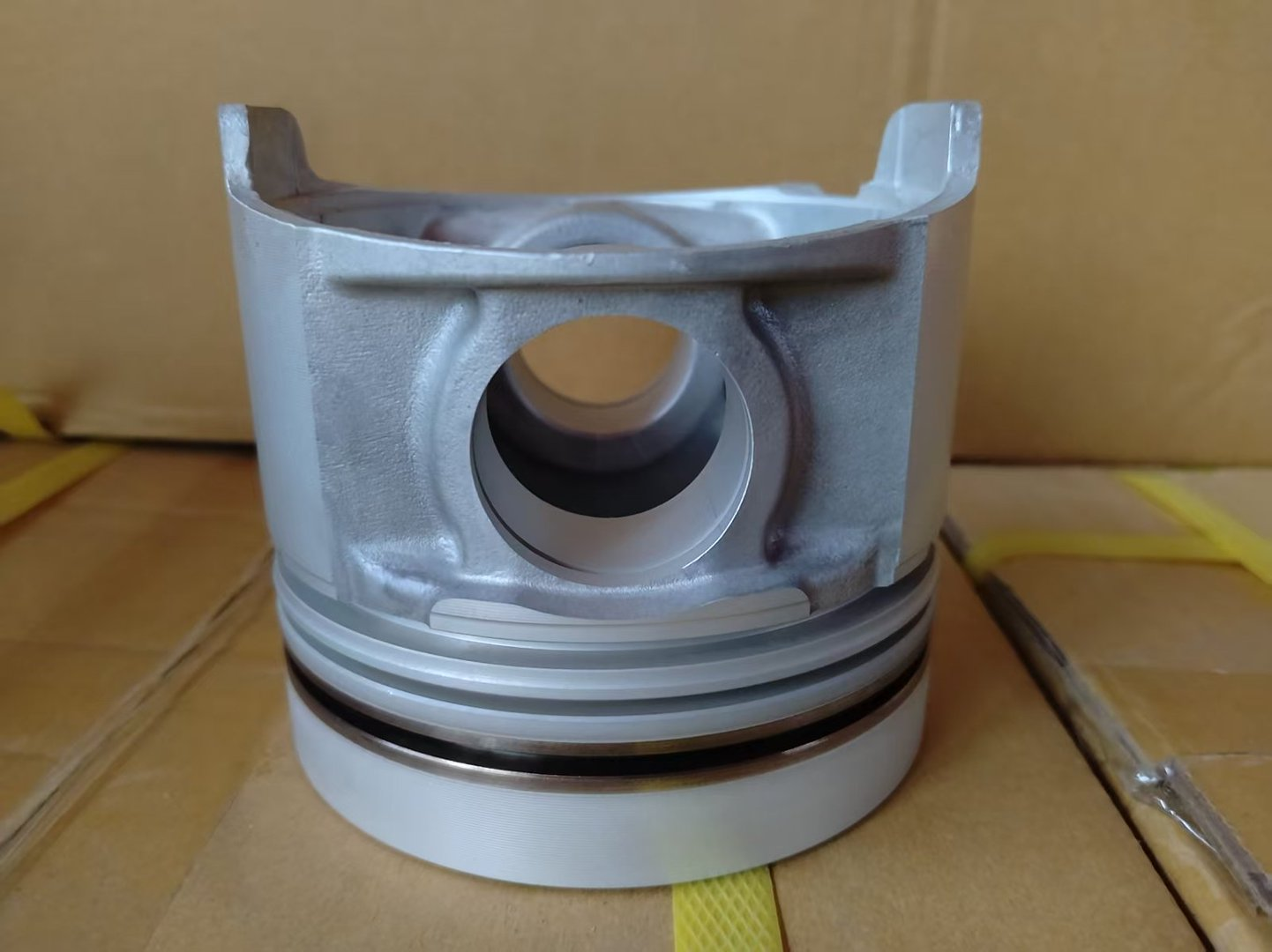 Piston set TD27 TD42 12010-6T000 12010-6T010 for Nissan Cabstar, Cedric, Urvan