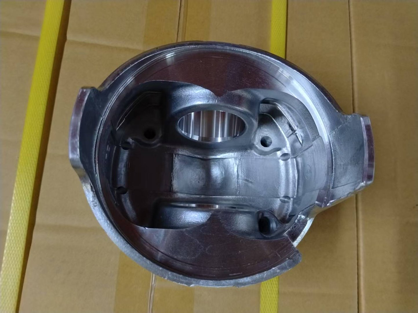 Piston kit 4HL1 6HL1 8-97331-643-0 For Isuzu - Image 4