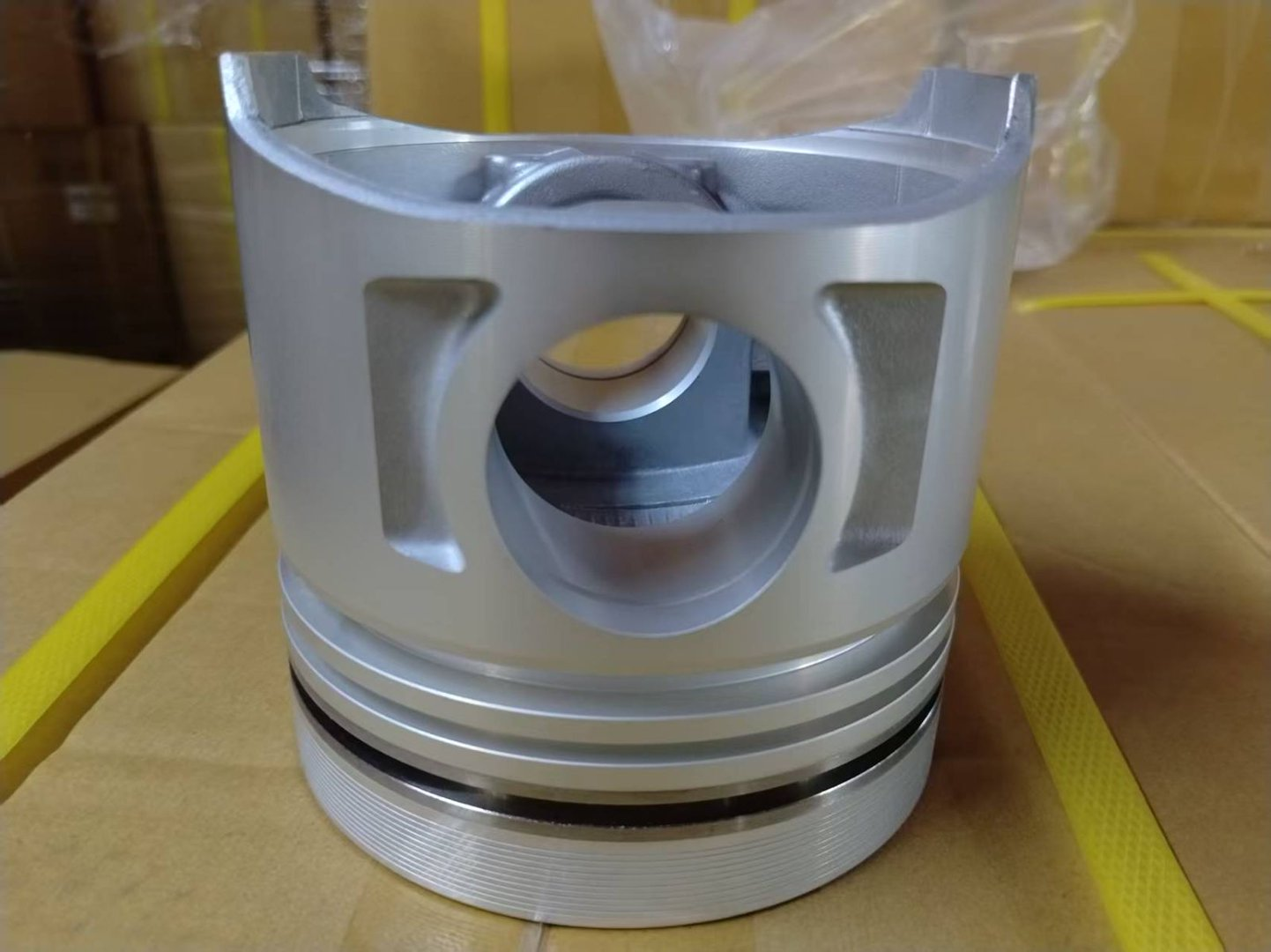 Piston kit 4BC2 5-12111-230-4 8-94169-765-0 For Isuzu - Image 4