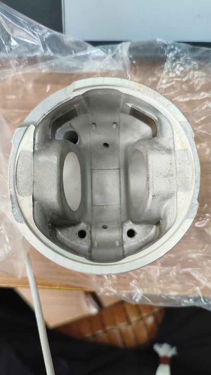 QD32 turbo QD32T piston 12010-2S605 12010-2S606 12010-2S615 12010-2S616 Alfin with oil cooling - Image 3