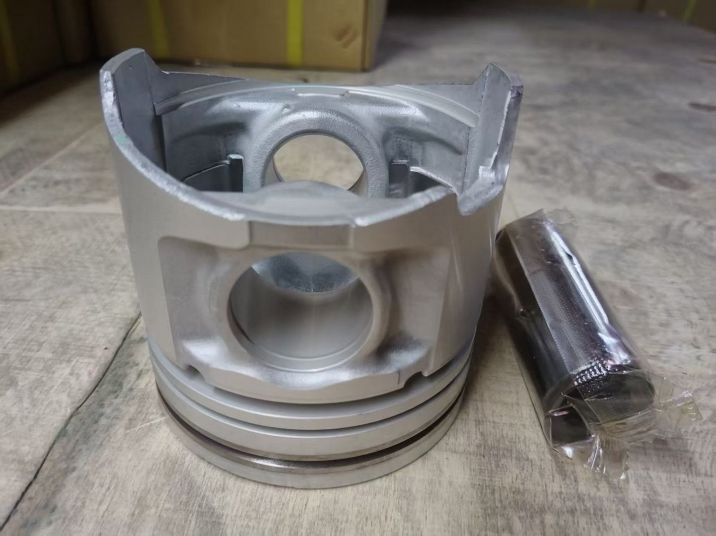Piston kit 4M40 ME200680 ME200681 ME200682 ME201780 ME201781 ME201782 ME201923 ME20194 ME201925 ME201926 ME202338 ME202339 For L200/ Pajero/Montero