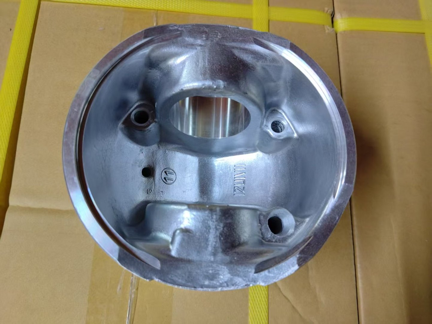 Piston kit 4HK1 6HK1 8-98041-141-0 8-98041-141-1 8-98041-141-2 8-98041-062-0 700P piston for Isuzu - Image 2