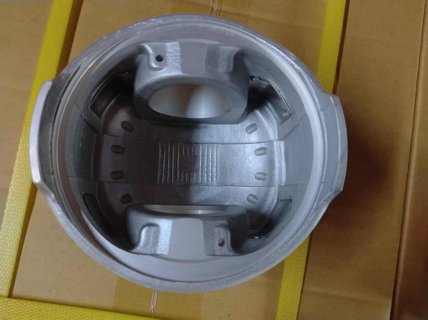 Piston kit 4BC2 5-12111-230-4 8-94169-765-0 For Isuzu