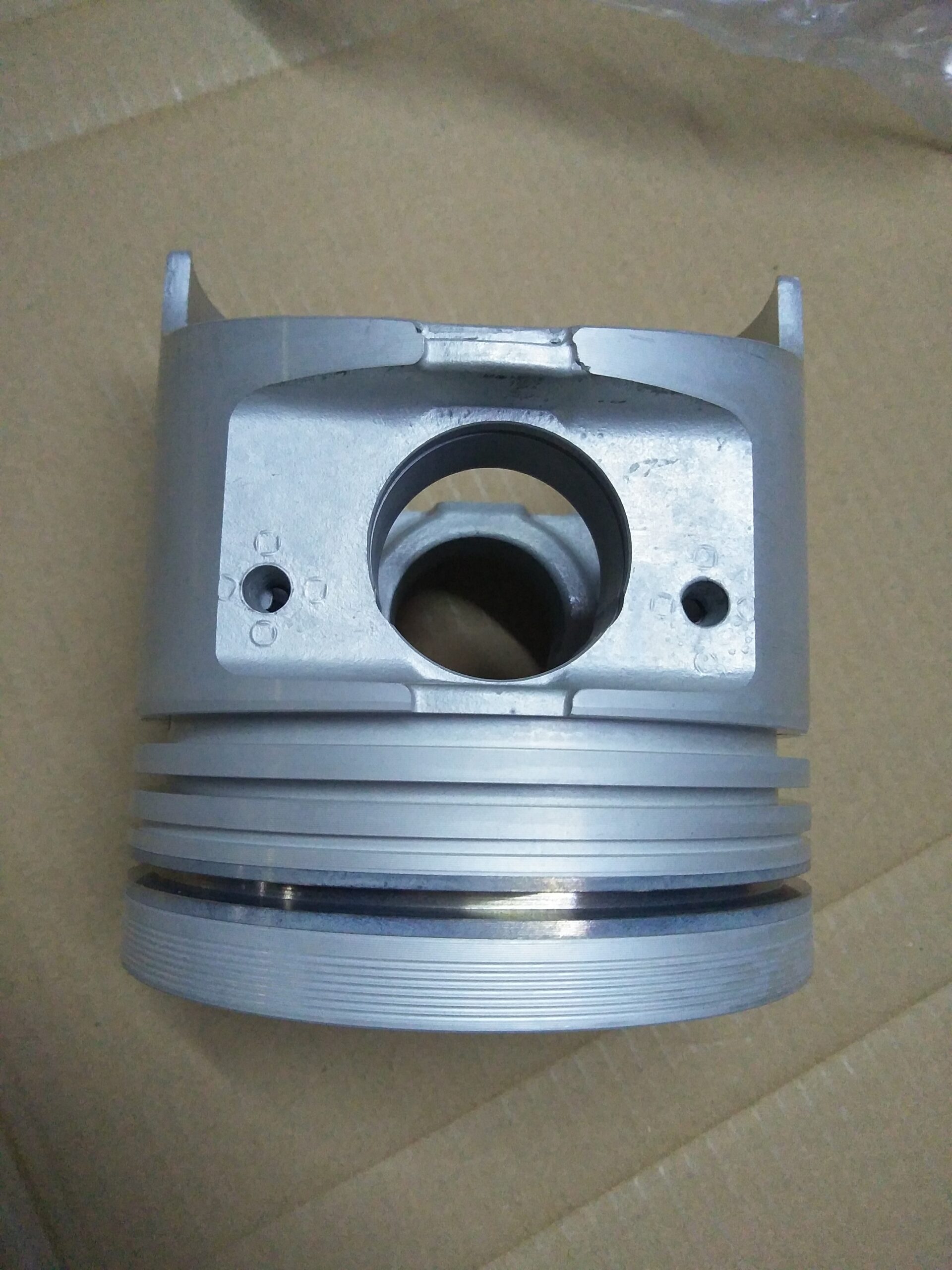 Piston kit 4HG1 4HG1T 8-97219-032-0 8-97219032-1 For Isuzu