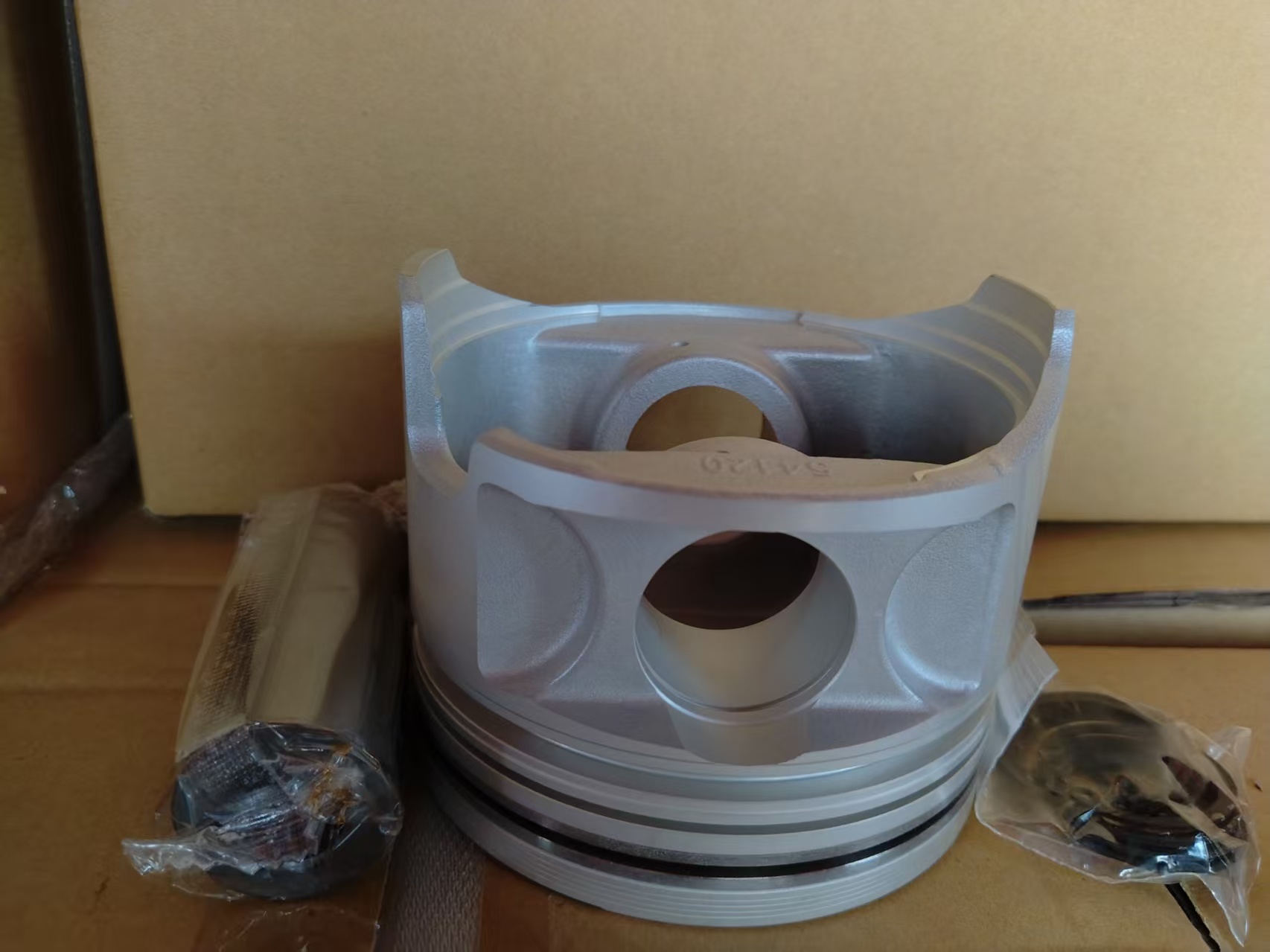 Piston 5L 13101-54120 13103-54120 oversize 0.50 for Toyota Hiace Dyna