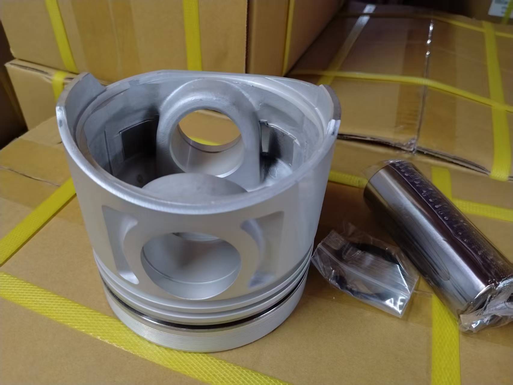 https://www.guangzhoubesterautoparts.com/wp-content/uploads/2026/09/6BG1-3774-PISTON-2.jpg