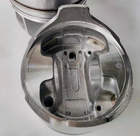 Piston kit 6HH1 6HH1T 8-94391-598-0 Alfin with Oil cooling For Isuzu