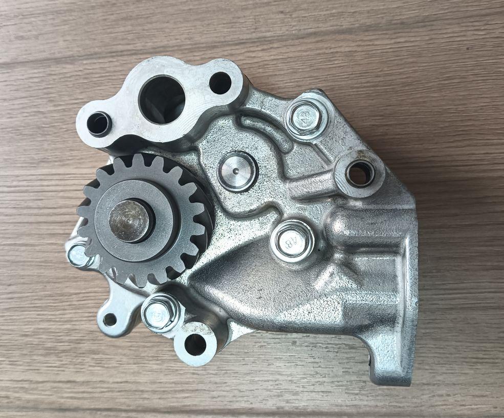 Oil Pump H07D 15163-1390 for Hino